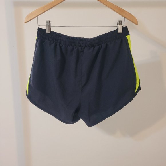 Under Armour Women's Speed Stride Shorts Black/Yellow M - Picture 5 of 5